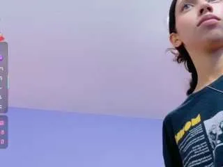 Offline beautifulskinny18 on CamSoda