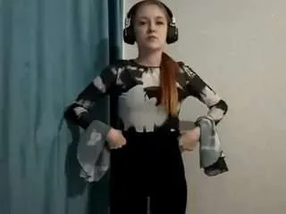 Offline bellajeanfrancois on CamSoda