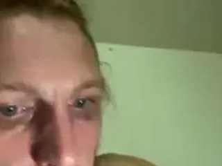 Offline bigxredstreams on CamSoda