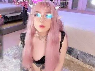 Offline bizzynoar on CamSoda