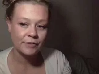 Offline bjsparkles on CamSoda