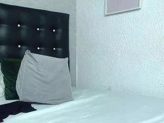 Offline black-pussydoll on CamSoda