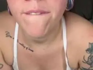 Offline bleubabi94 on CamSoda