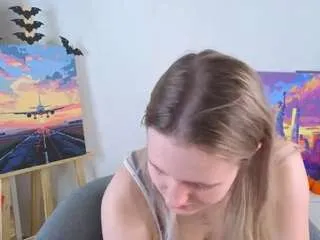 blissedge — Welcome back, lovely Lina [16 tokens remaining]