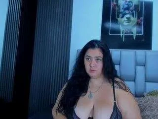 Offline bora-lajuana on CamSoda