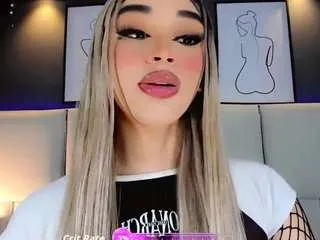 Freechat camilavasquezz on CamSoda