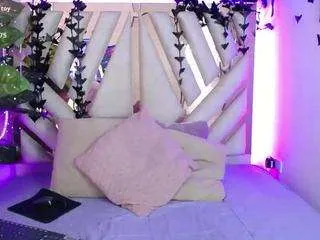 Offline camillejhonson on CamSoda