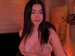 Freechat candaserussell on CamSoda