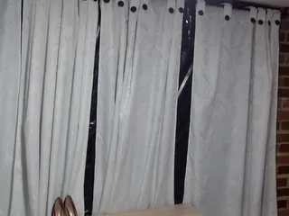 Offline candy-1 on CamSoda