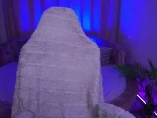 Freechat candygraces on CamSoda