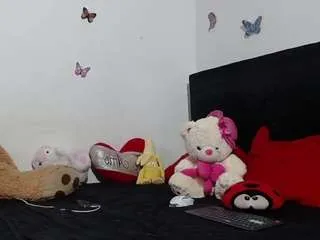 Offline candyyy-1 on CamSoda