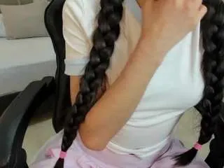 Offline carlina-15 on CamSoda