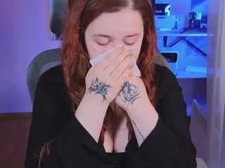 Away carolinawinter on CamSoda