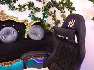 Offline cassandragood on CamSoda