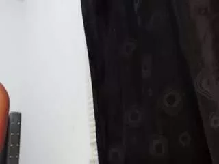 Offline cata-santanaa on CamSoda