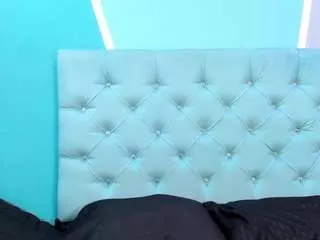 Offline chanell3512 on CamSoda