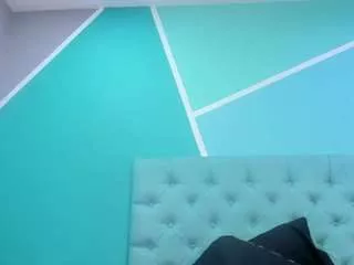 Offline chanell3512 on CamSoda