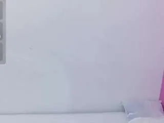 Offline chantal-quinn on CamSoda