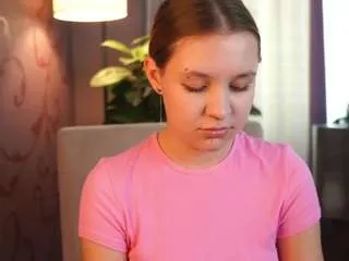 Offline charissebasher on CamSoda