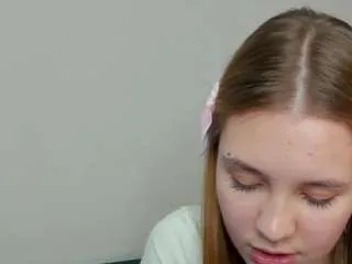 Offline charissebasher on CamSoda