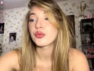 Offline chelseadearborn on CamSoda