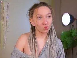 Freechat chelseaheritage on CamSoda