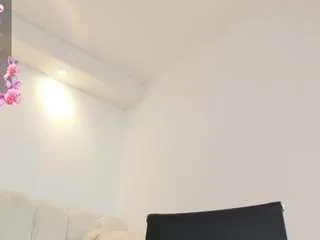 Offline cherry-welll on CamSoda