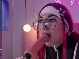 Offline cherryflame-vc on CamSoda