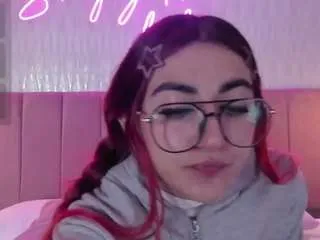 Offline cherryflame-vc on CamSoda