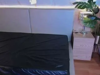 Offline chloee-monroe on CamSoda