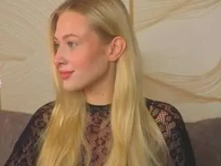 Freechat christymarshall on CamSoda