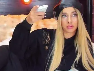 Offline christynaross on CamSoda