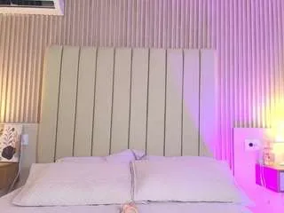 Offline cielo-evans on CamSoda