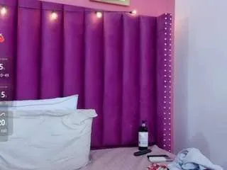 Offline collegepawg on CamSoda