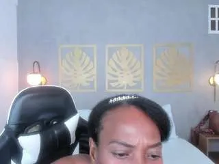 Offline coral-15 on CamSoda