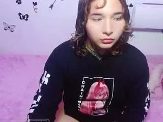 Offline cutekat2 on CamSoda