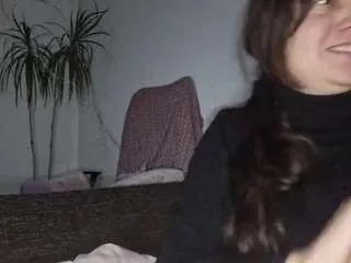 Offline cyndeewinter on CamSoda