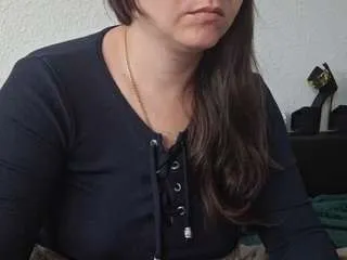 Offline cyndeewinter on CamSoda