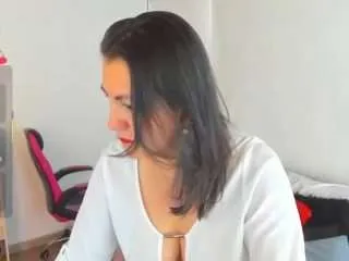 Offline d-martii on CamSoda