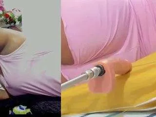 Offline dakota-lovense on CamSoda