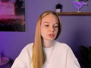 Offline dakota-night on CamSoda