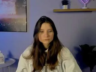 Freechat dana-sweet on CamSoda