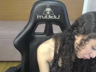 Offline danatella-t on CamSoda