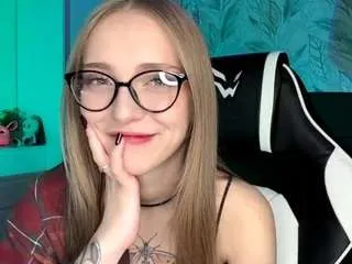 Offline daniaoetzel on CamSoda
