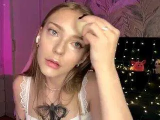 Offline daniaoetzel on CamSoda