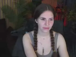 Offline danielareign on CamSoda