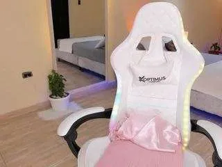 Offline danielarson on CamSoda