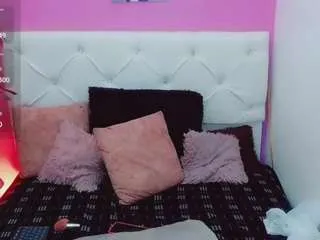 Offline dayana-naughty on CamSoda