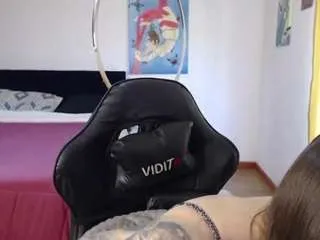 Offline dearlilith on CamSoda