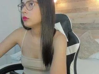 Offline desireee-e on CamSoda